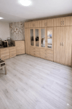 8 door wardrobe with mirror drawers and topboxes  + chest and bedside's assembled - Image 6